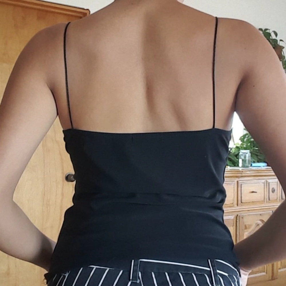 Spaghetti strap top - Picture 3 of 3